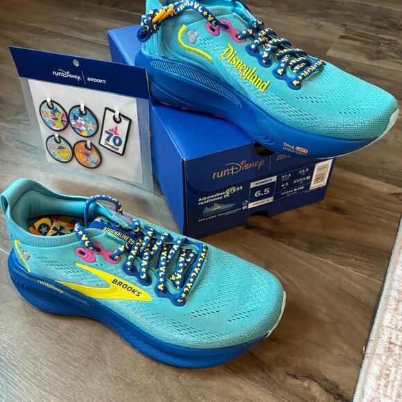 Brooks Shoes - Brooks Adrenaline GTS 25 runDisney Disneyland-Women 6.5 NIB